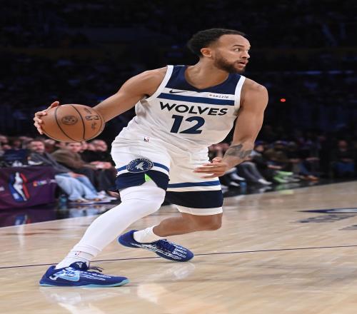 巴萨引援目,巴斯托尼与,现有中卫留,我爱彩票,彩票平台,在线购彩,彩票投注,专业平台,购彩体验